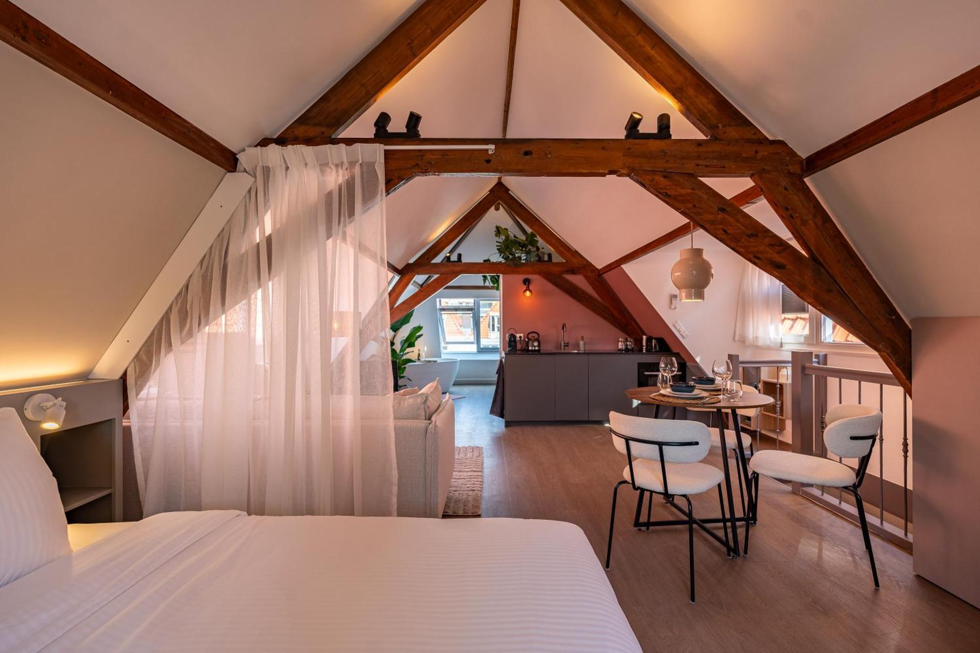 Stylish Loft - The King Swiete - Between Center & The - The Swiete Appartement Den Haag